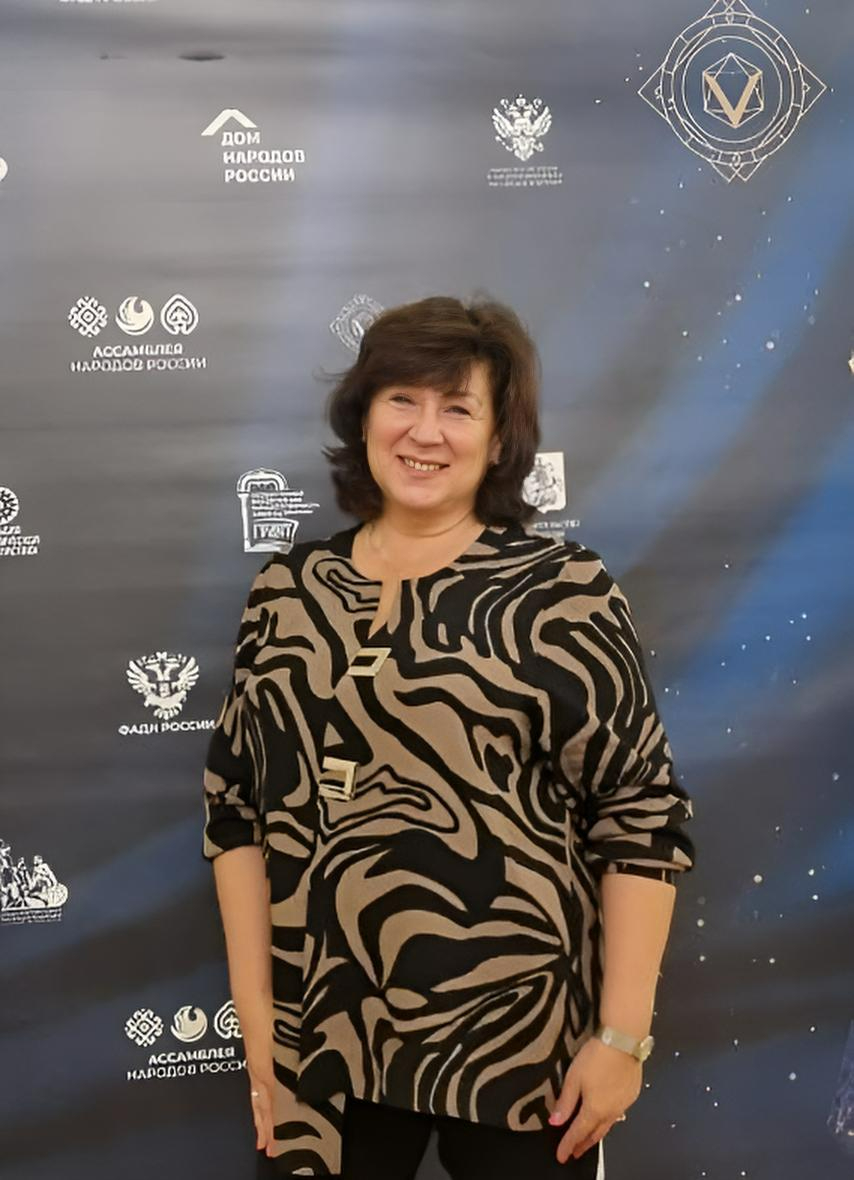 Поздравляем с юбилеем заместителя Председателя Совета ФНКА Белорусов России по организационным вопросам В.В.Розанову!